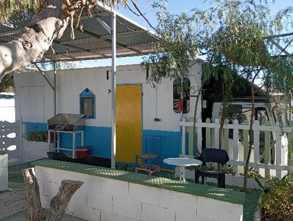 Caravanas Y Habitaciones Para Relajarse Сакс Екстериор снимка