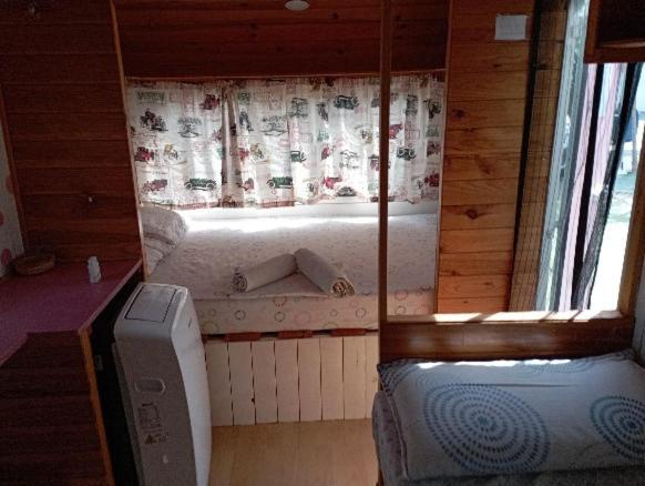 Caravanas Y Habitaciones Para Relajarse Сакс Екстериор снимка