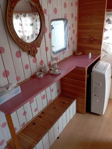 Caravanas Y Habitaciones Para Relajarse Сакс Екстериор снимка